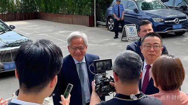 月球内部“异常贫瘠”？嫦娥六号月岩有望揭示谜底
